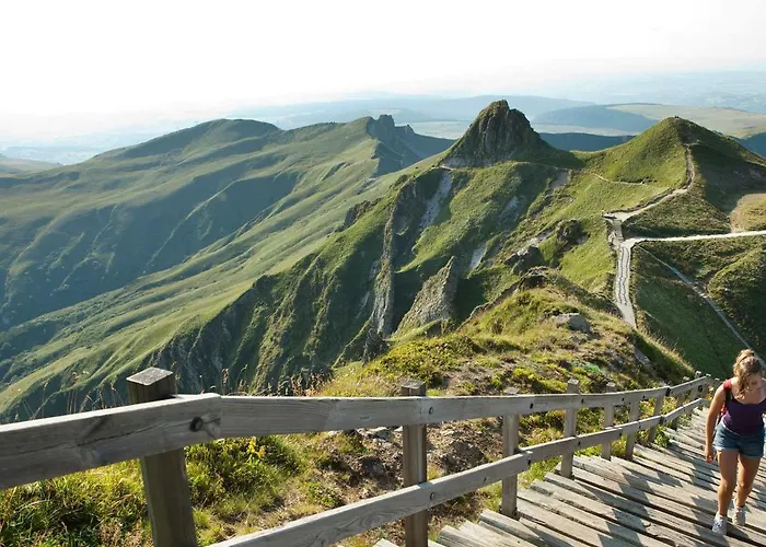 : T2 Avec Terrasse, Balcon Et Wifi - Proche Centre Et Thermes - Fr-1-608-245 Appartement