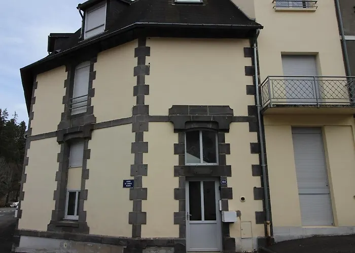 : T2 Avec Terrasse, Balcon Et Wifi - Proche Centre Et Thermes - Fr-1-608-245